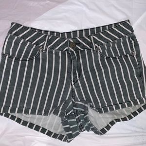 H&M striped black and white high waisted shorts